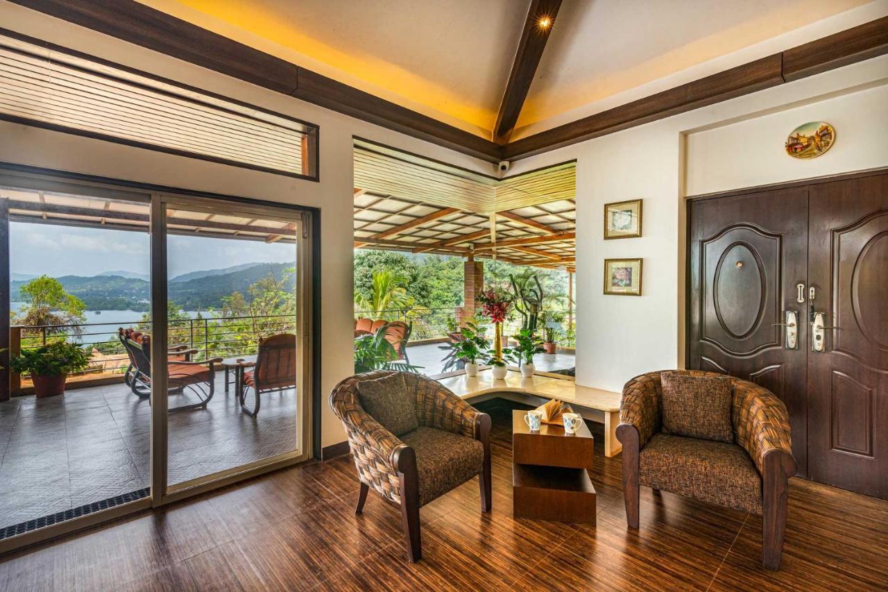 Ekam Lake House By Stayvista With Mountain & Lake Views, Outdoor Jacuzzi, Sauna, Modern Amenities & Kitchen Garden Poona Buitenkant foto